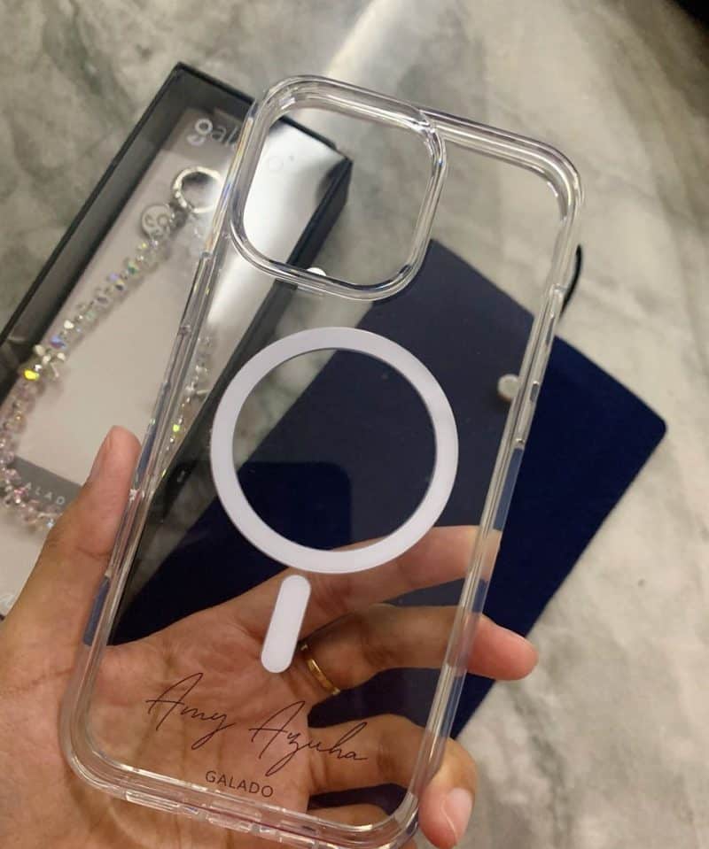 Clear Guard (Clear MagSafe) photo review