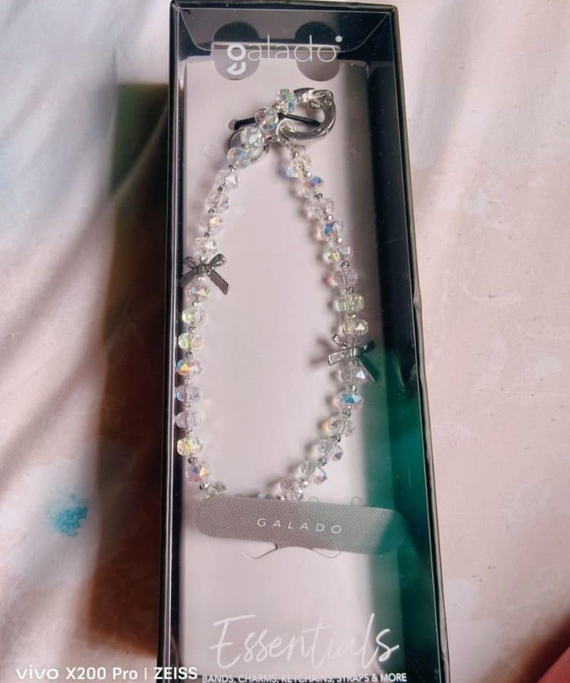 Luna Bow Phone Charm photo review