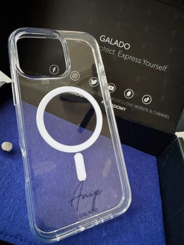 Clear Guard (Clear MagSafe) photo review