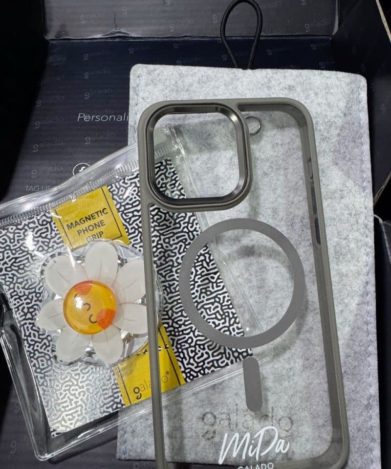 Silly Daisy MagSafe Phone Grip photo review