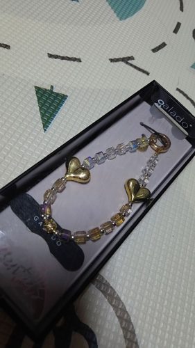 Golden Hearts Phone Charm photo review