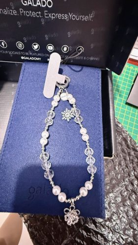 Lumière Bloom Phone Charm photo review