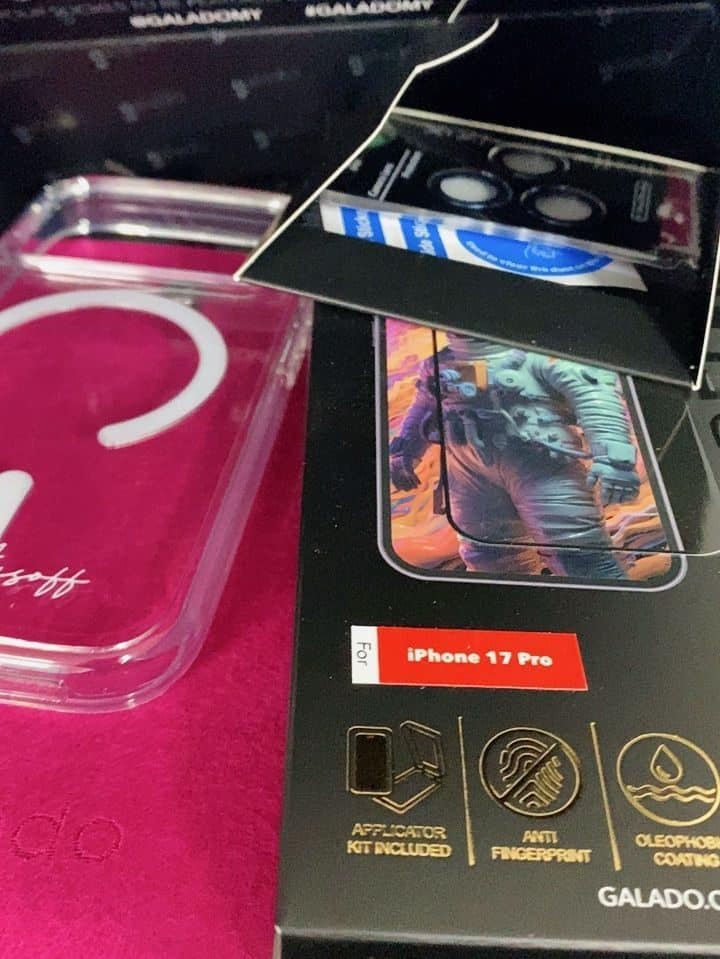 Clear Guard (Clear MagSafe) photo review