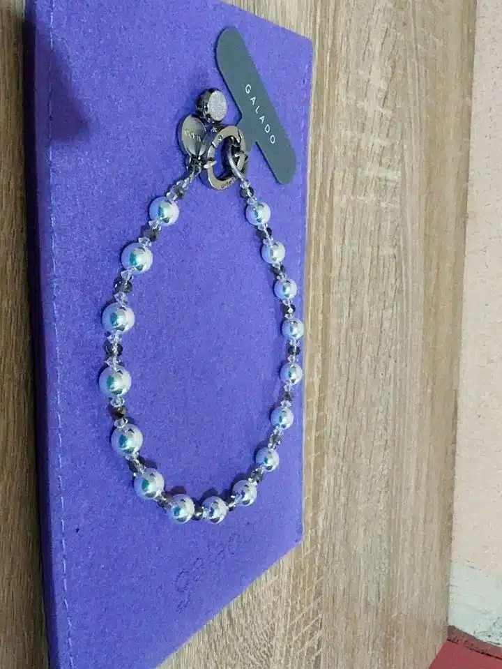 Opaline Pearl Phone Charm photo review