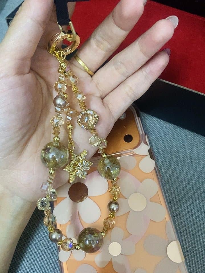 Enchanting Snow Phone Charm photo review