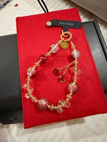Scarlet Aurora Phone Charm photo review