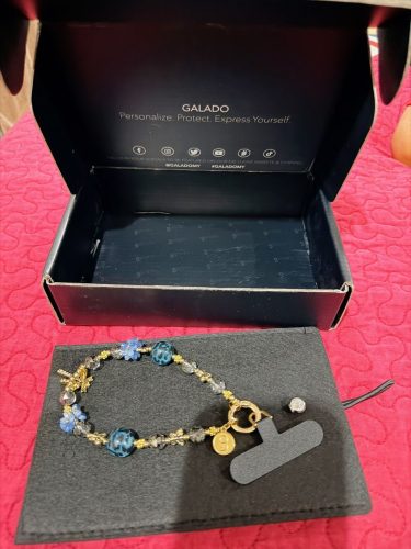 Luminara Luxe Phone Charm photo review