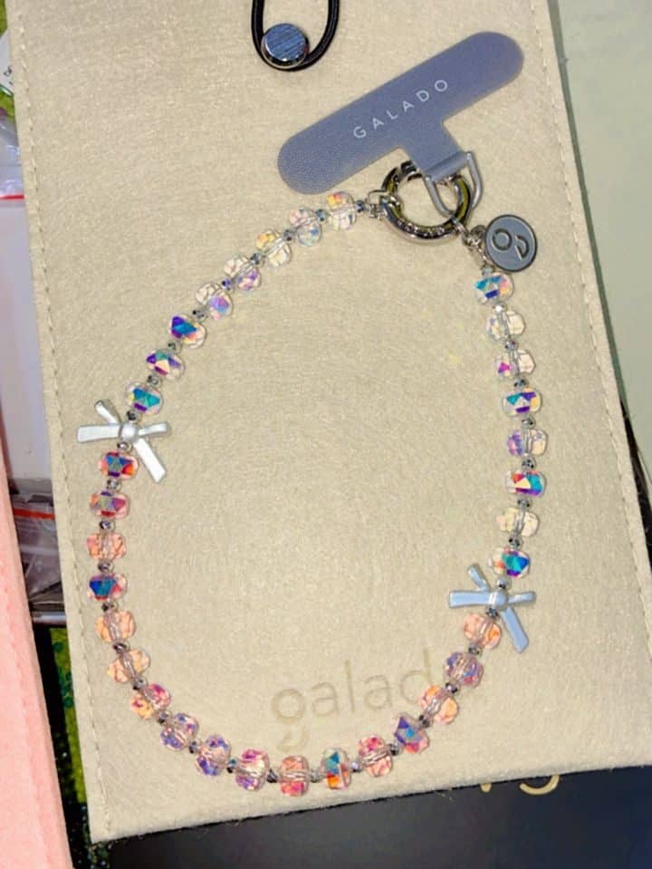 Blooming Fortune Cat Charm photo review