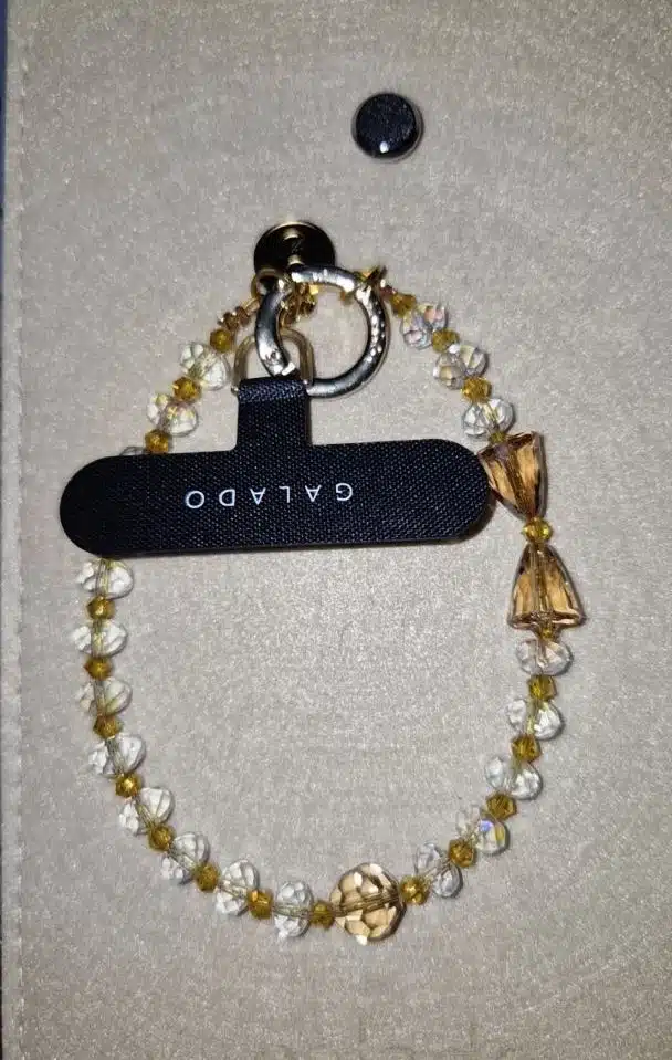 Clovière GALOURA Phone Charm photo review