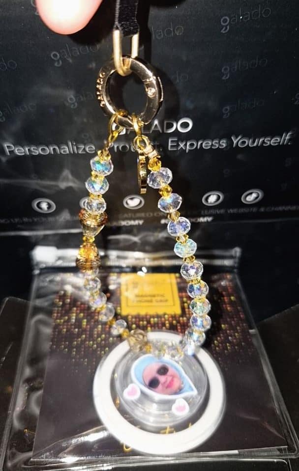 Clovière GALOURA Phone Charm photo review