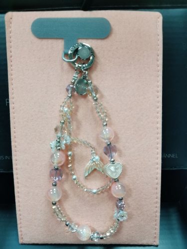 Merielle Luxe Phone Charm photo review