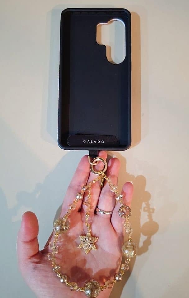 Enchanting Snow Phone Charm photo review