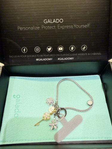 Clip-On Charm (360 Gold Key) photo review